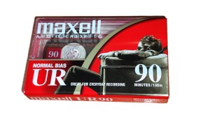 Maxell UR 90 2002r. 1szt ..