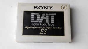 SONY DAT ES 60  1szt